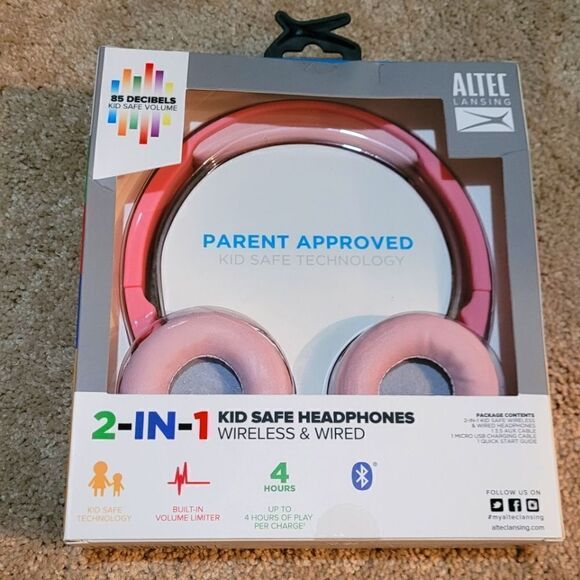 NIB Kid Safe Wireless & Wired Headphones Bluetooth Pink - Picture 2 of 5